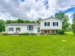 531 Porter Rd, Atwater, OH 44201