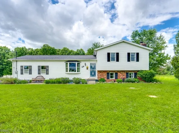 531 Porter Rd, Atwater, OH 44201