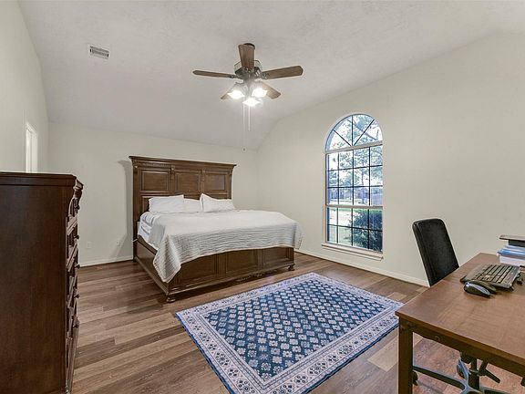 5th image of 6815 Amistad Ct