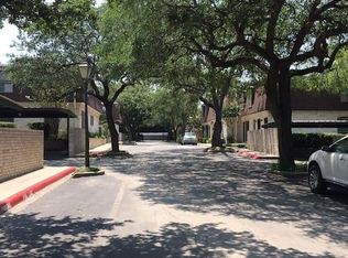 1045 Shook Ave APT 102A, Olmos Park, TX 78212