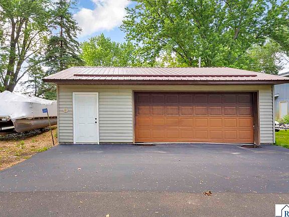 4th image of 23994 Geldners Ln