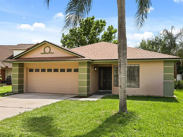3075 Woolridge Dr — Photo 2