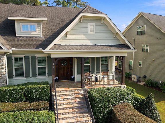 2nd image of 409 Otway Rd
