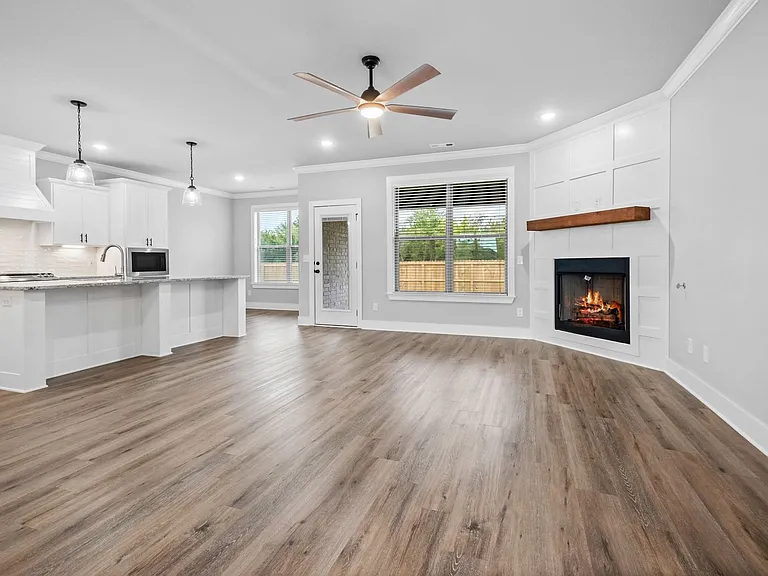 4805 SW Scarlet Oak St — Photo 8
