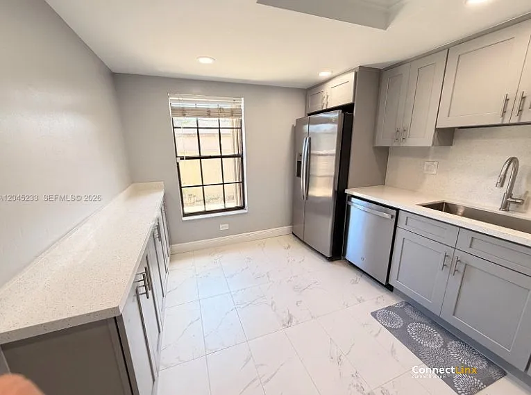 7361 SW 26th Ct — Photo 4