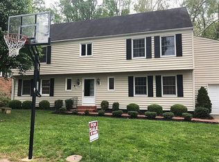 9 Partridge Ct, Huntington, WV 25705