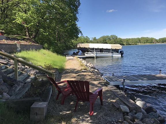 3rd image of 44114 W Paul Lake Dr