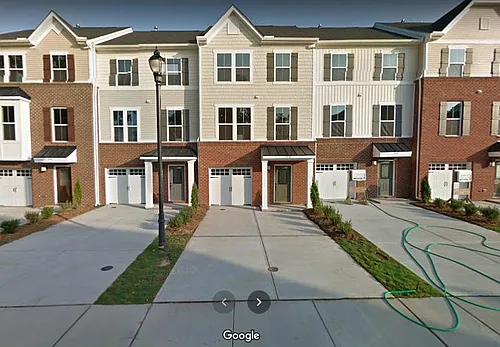 808 Suffield Way Photo 1