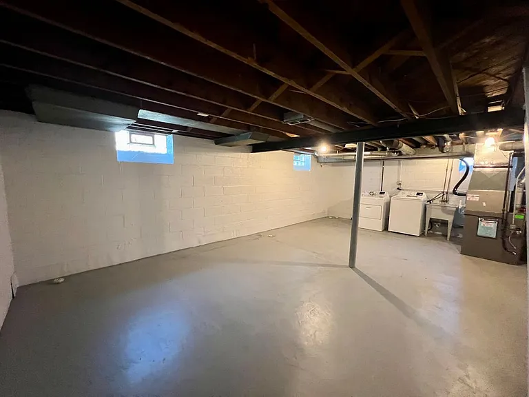 20351 E Eight Mile Rd — Photo 17