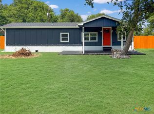 215 E Valley Rd, Harker Heights, TX 76548