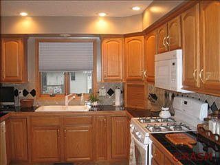 4th image of 121 Thissen Ct