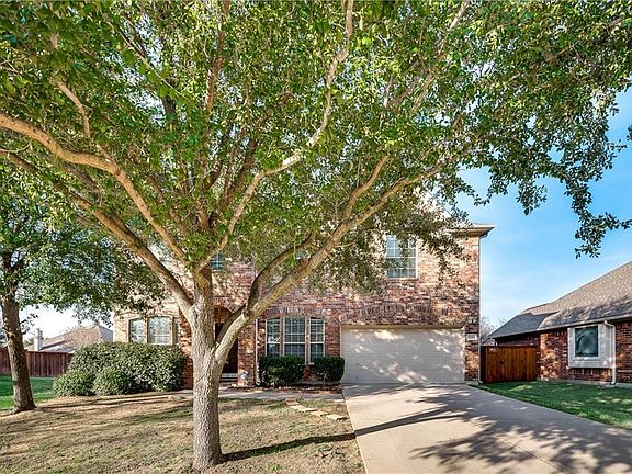 2nd image of 3104 Lena Ct