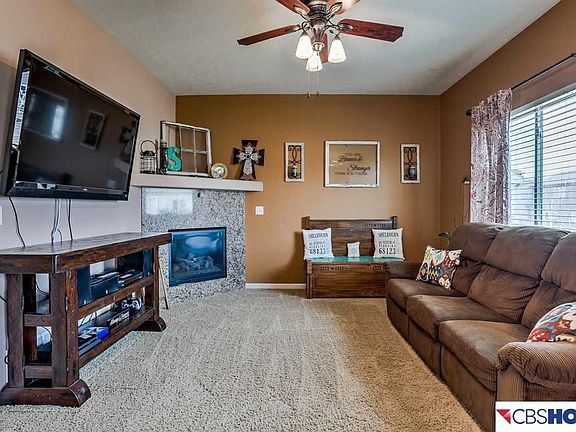 4th image of 4602 Waterford Ave