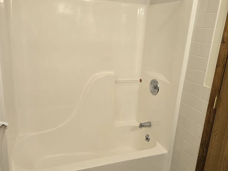 Bathtub