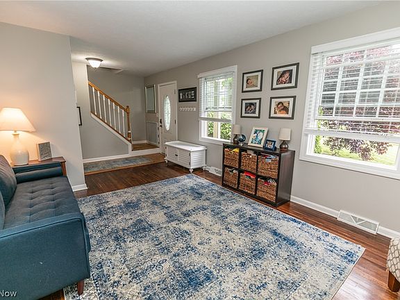 4th image of 22255 Jonathan Dr