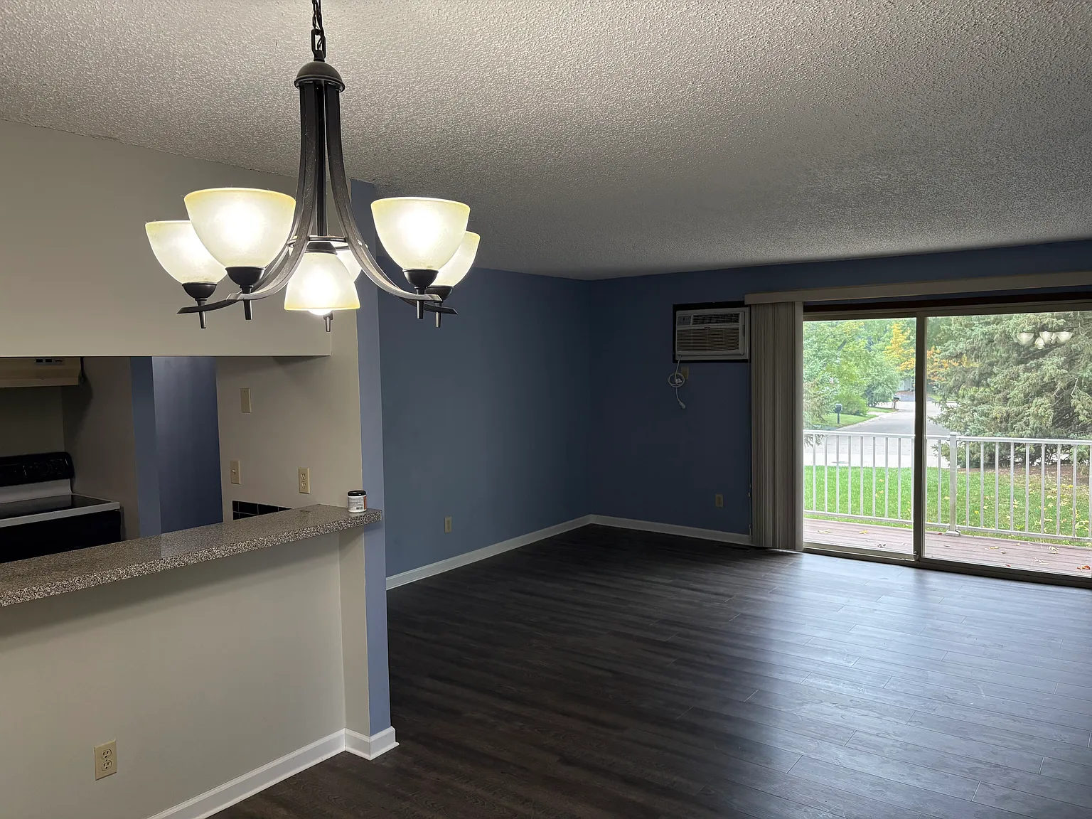 8834 Jasmine Lane — Photo 4