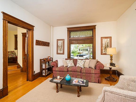 5th image of 2024 28th Ave S