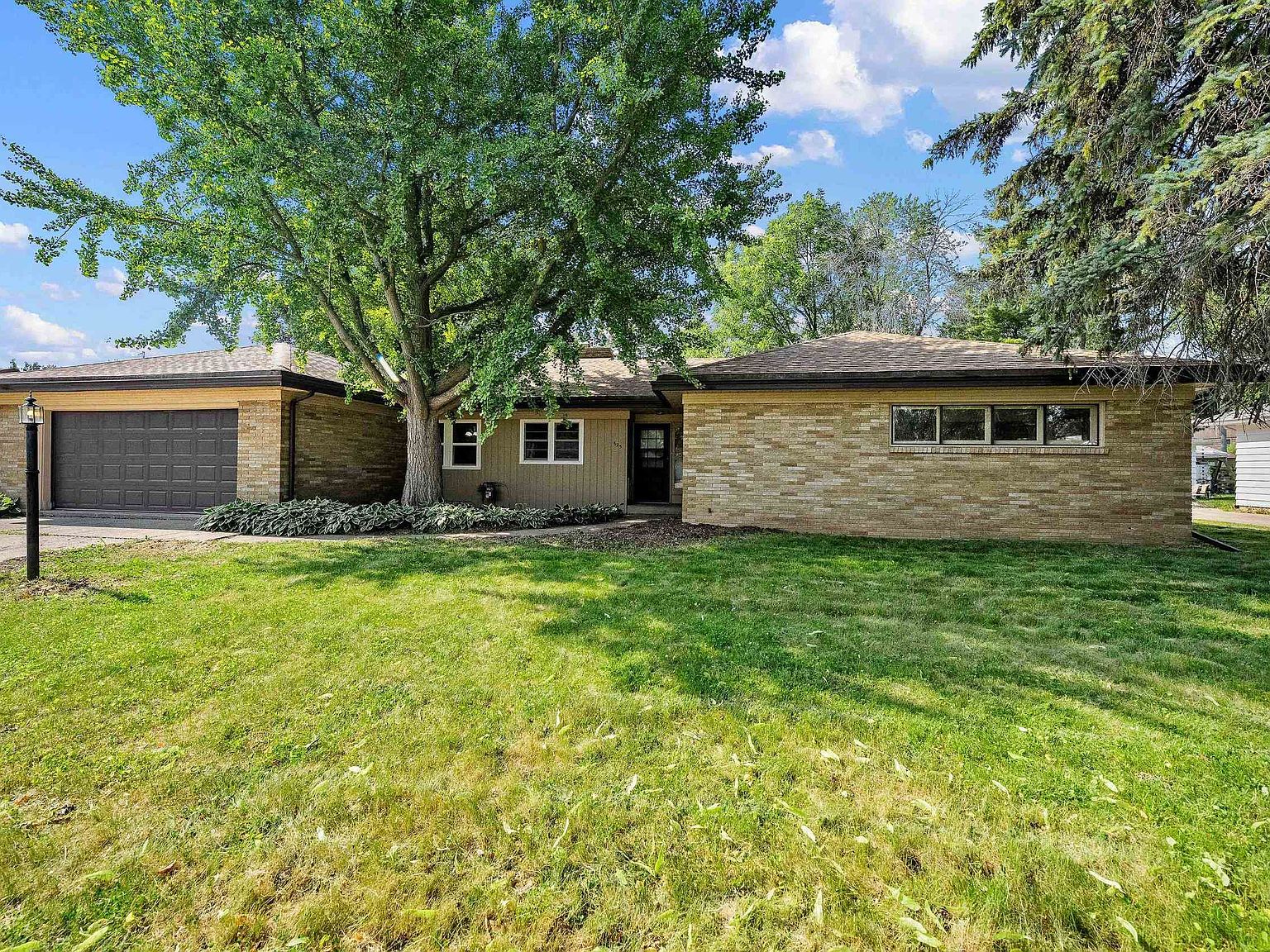 625 E Marquette St, Appleton, WI 54911 MLS 50276097 Zillow
