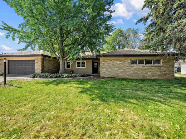 625 E Marquette St, Appleton, WI 54911