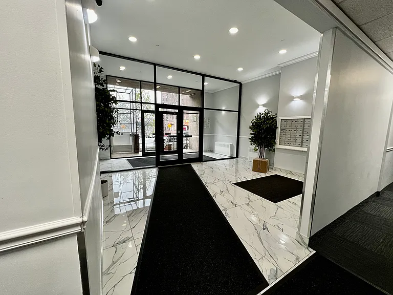 6120 Woodside Ave #2C — Photo 13
