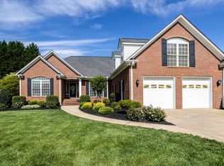 708 Gorham Dr, Boiling Springs, SC 29316