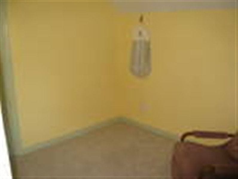 5th image of 51 HILLVIEW Avenue