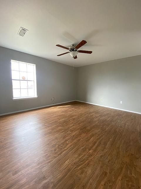 1st image of 1018 N Wells St