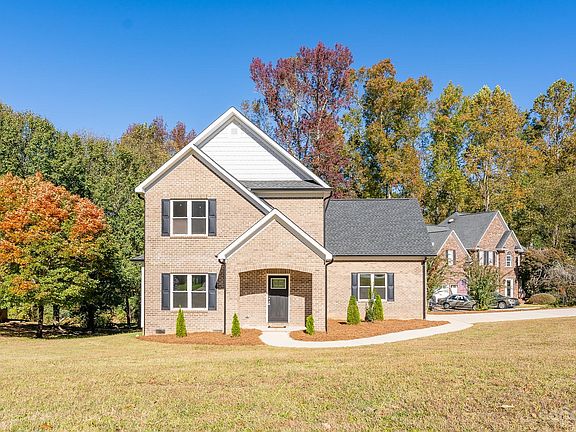 2nd image of 1321 Farragut Ct