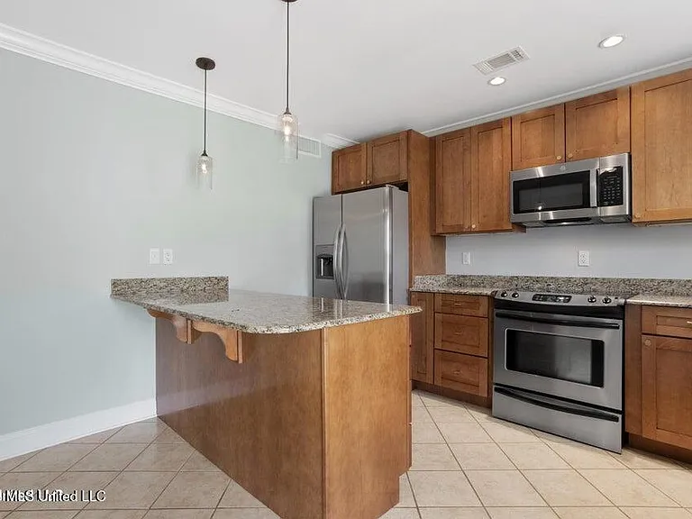 808 Desoto St #7 — Photo 6