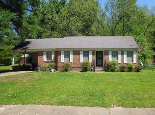 1830 Macaulay Ave, Memphis, TN 38127