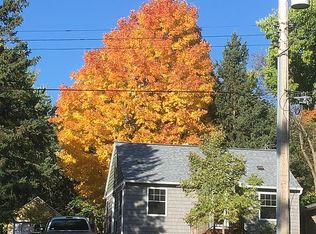 3112 Woodlawn Ave, Wayzata, MN 55391