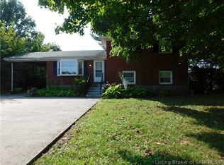 3132 Middle Rd, Jeffersonville, IN 47130