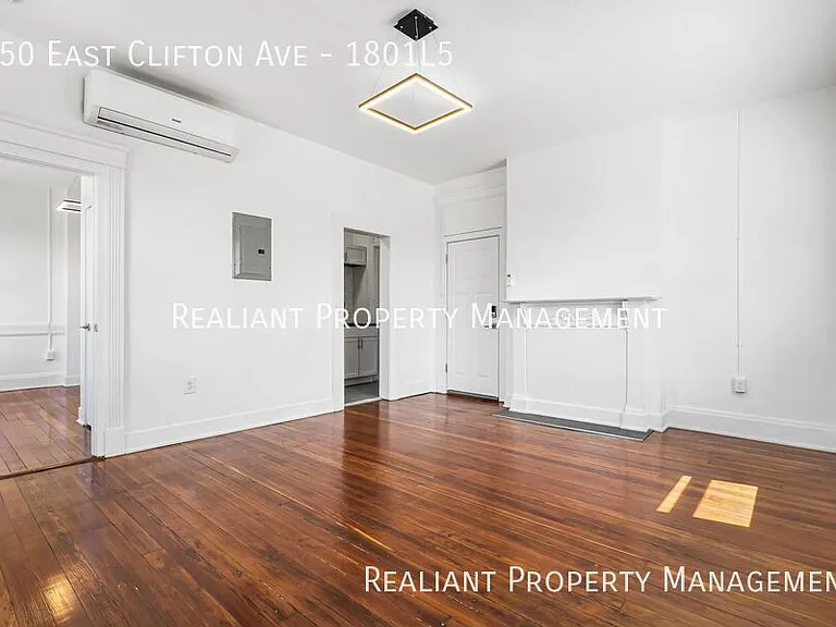 150 E Clifton Ave #1801L5 — Photo 3