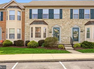 1206 Cobblestone Ln, Lancaster, PA 17601