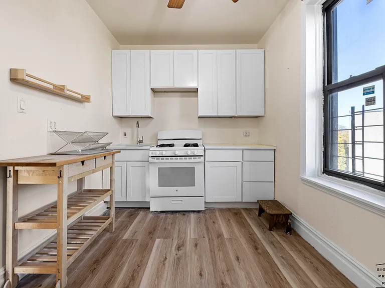 1314 Eastern Pkwy #6C — Photo 10