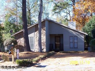 5611 Nix Rd, Fayetteville, NC 28314