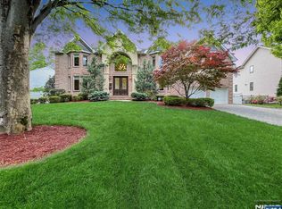 445 Nevada St, Paramus, NJ 07652