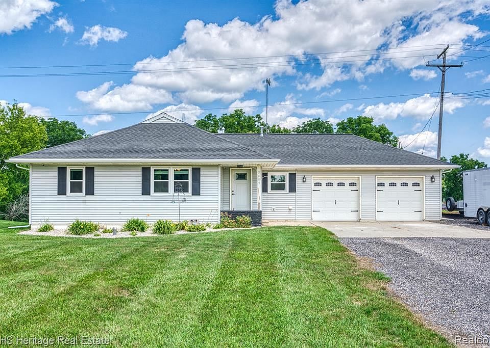 1st image of 2685 Holt Rd