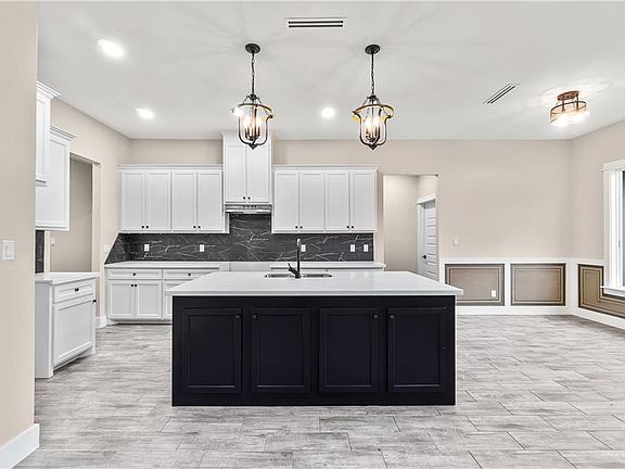 806 17th St, Weslaco, TX 78596 | Zillow