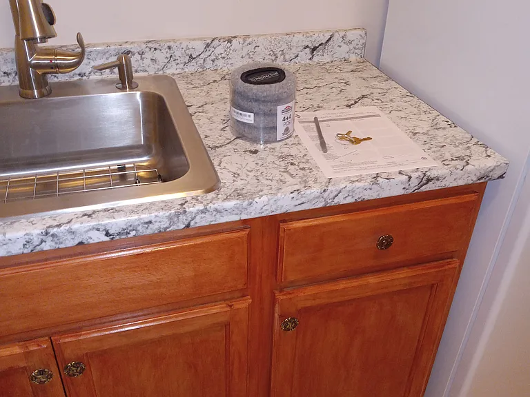 Hurley Dr — Photo 8