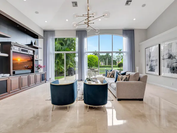 4085 Avalon Pointe Drive, Boca Raton, FL 33496