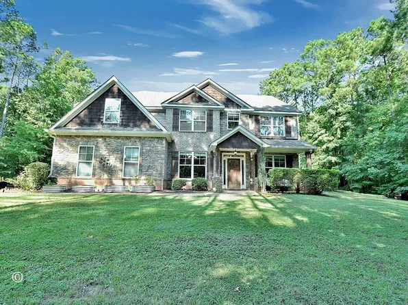 28 Edgewater Ct, Hamilton, GA 31811