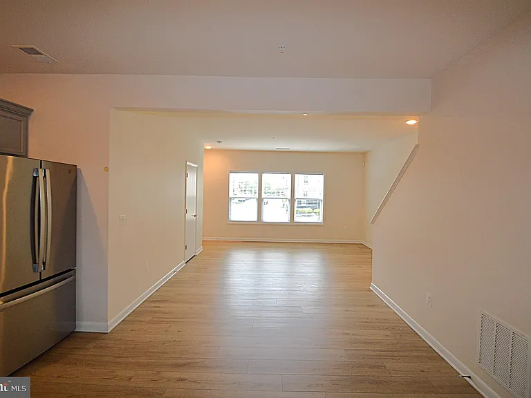 20508 Milbridge Ter — Photo 13