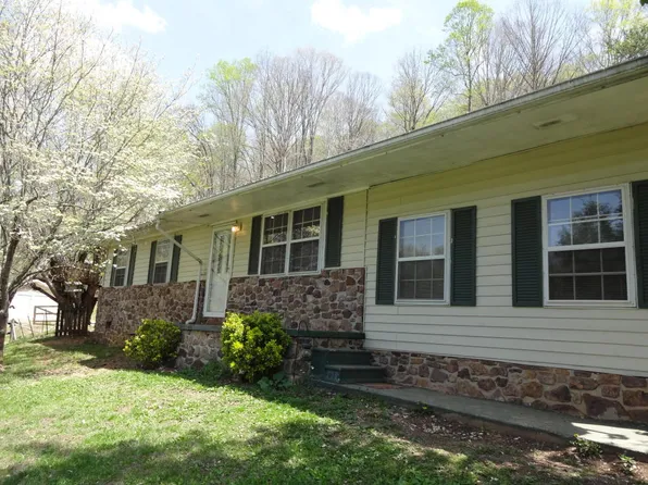 1574 Walker Ford Rd, Maynardville, TN 37807
