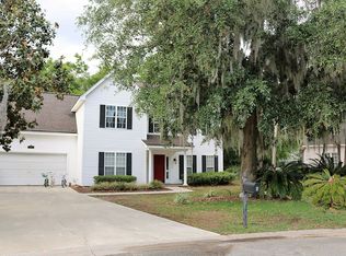 8 Elmsford Ct, Savannah, GA 31410