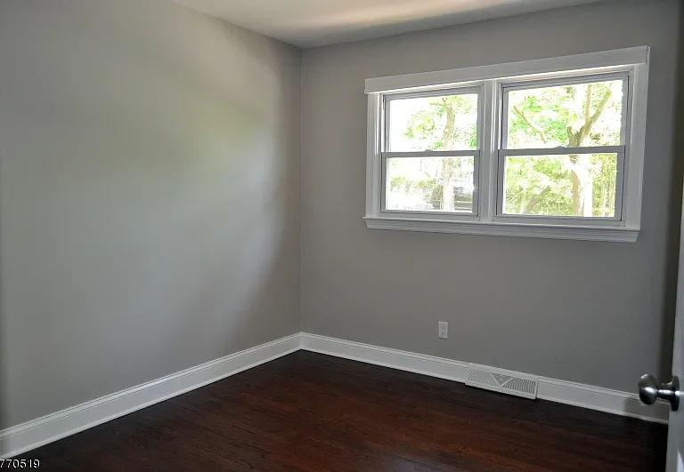 176 Yawpo Ave — Photo 12