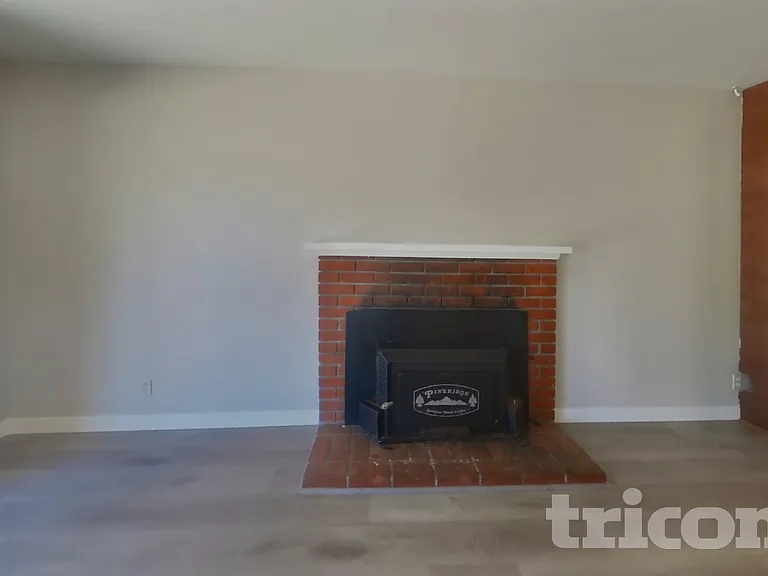 1807 Alford Dr — Photo 17