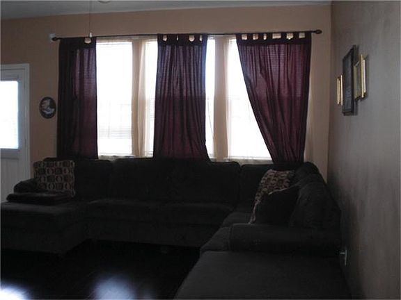 4th image of 8715 Thistlemoor Ln