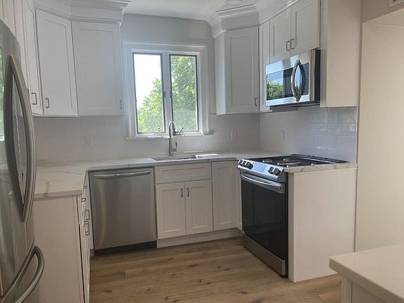 4th image of 67 Byram Terrace Dr #1