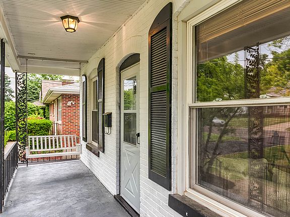3rd image of 8668 Moran Pl